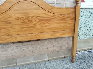 Cabezal de matrimonio de madera