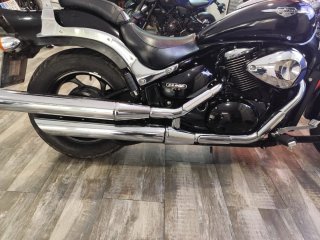 Suzuki Intruder M800 Negra