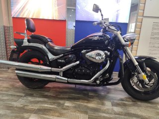 Suzuki Intruder M800 Negra