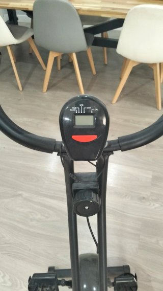 Bicicleta Estática Negra Plegable