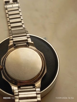 Orologio Corum Admiral multicolor e argento