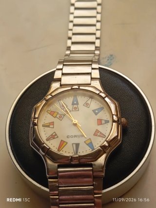 Orologio Corum Admiral multicolor e argento