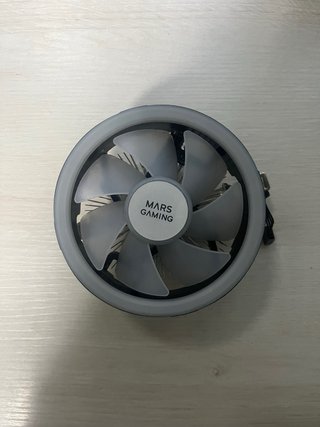 Disipador CPU Mars Gaming FRGB Bajo Perfil