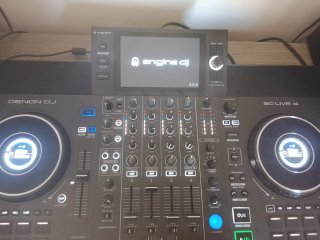 Denon SC Live 4 Controller DJ