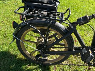 Bicicleta Eléctrica Plegable Negra con dos bateria