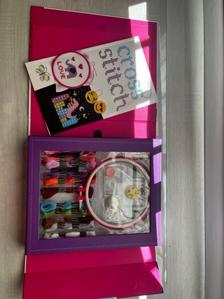 Kit de punto de cruz Spice Box para niños