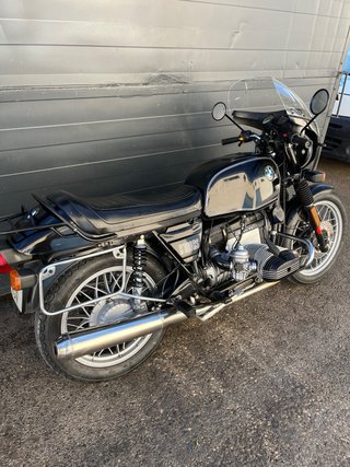 BMW R100RS Negra