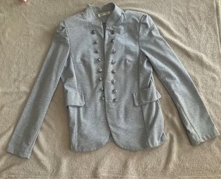 Giacche militari da donna grigie e rosa