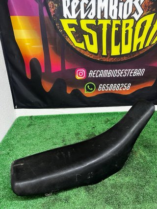 Asiento Suzuki RM 125 1990