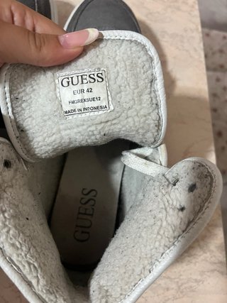 Sneakers alte grigie con interno in lana vintage