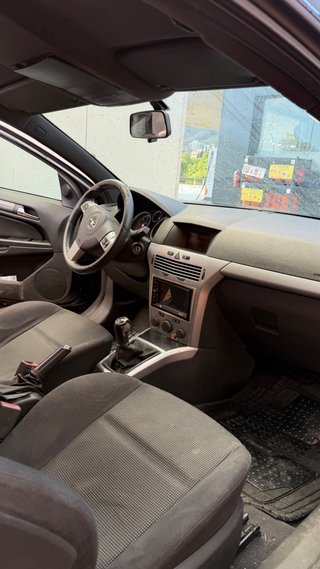 Opel Astra 2007