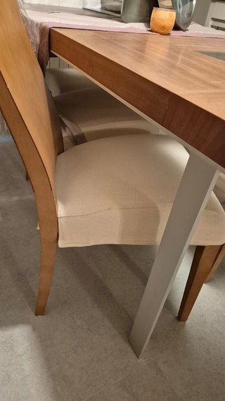 Mesa y 4 Sillas Comedor Madera Roble