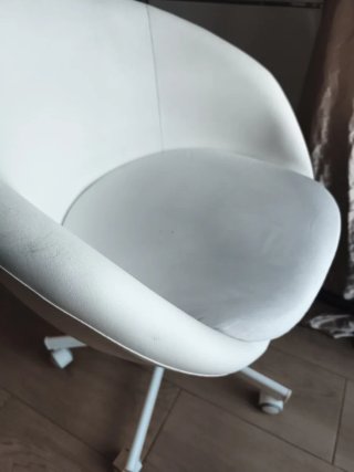 Sillón giratorio IKEA blanco