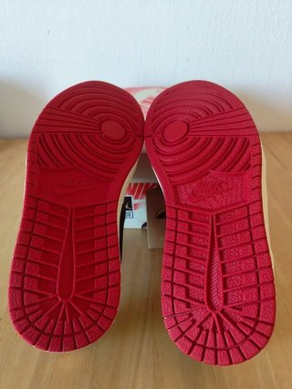 Jordan 1 Retro Low OG Trophy Room Talla 41