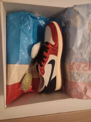 Jordan 1 Retro Low OG Trophy Room Talla 43