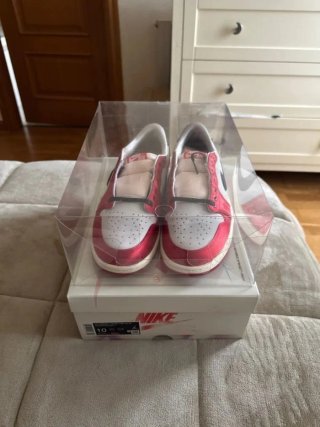 Jordan 1 Retro Low OG Trophy Room Rookie 41