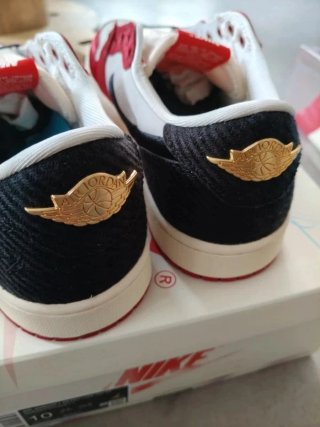 Jordan 1 Retro Low OG Trophy Room Rookie Talla 42