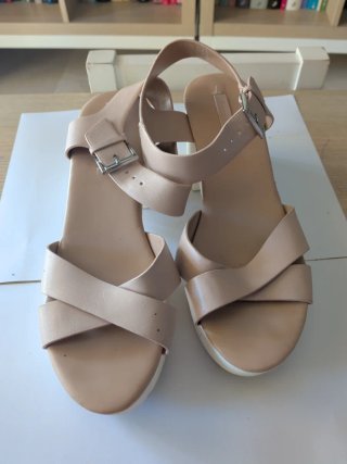 Sandalias Stradivarius Beige Talla 38
