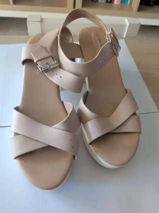 Sandalias Stradivarius Beige Talla 38