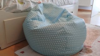 Puf infantil estrellas azul y blanco