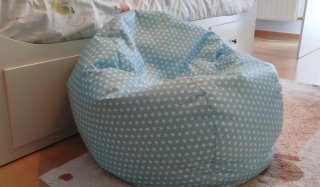 Puf infantil estrellas azul y blanco