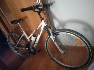 Bicicleta Decathlon Blanca