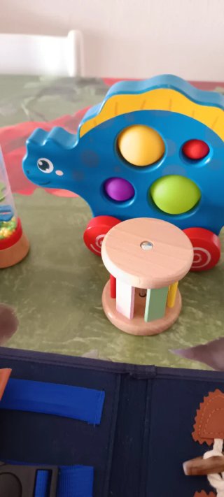 Juguetes de madera para bebé