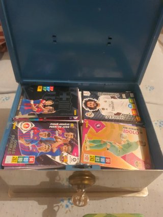 Lote cromos Panini Adrenalyn + cajas+ álbum