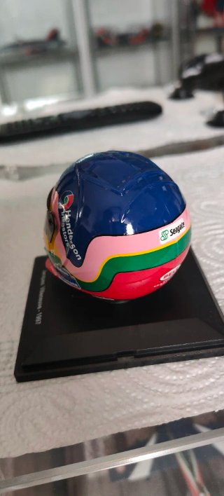 Casco Jacques Villeneuve 1997 Williams Renault