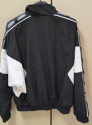Giubbino sportivo Snipes nero e bianco taglia XS
