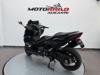 Yamaha TMAX 530 SX