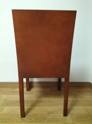 Conjunto de seis sillas. Polipiel y Madera Marrón/
