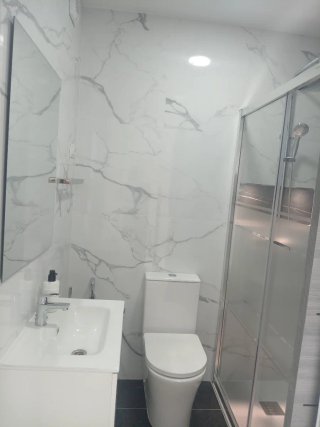 Alquiler loft Martorell a estrenar para una chica.