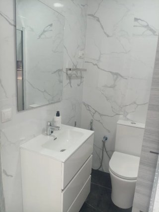 Alquiler loft Martorell a estrenar para una chica.
