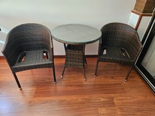 Mesa redonda terraza o jardín de 70, Ratán/Alumini