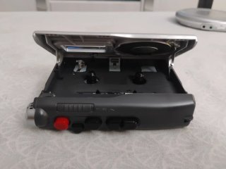 Grabadora Sony TCM-150 Walkman