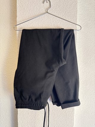 Pantalón chándal técnico Zara negro