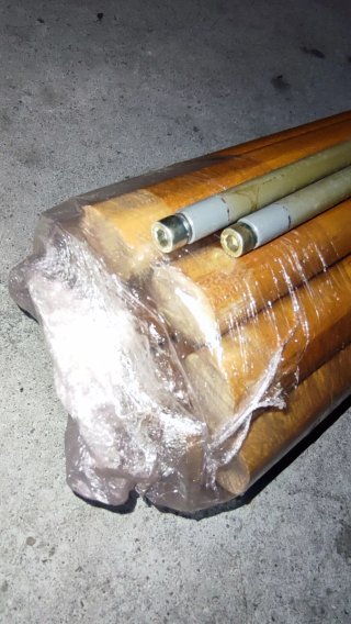 Espaldera de gimnasio de madera y metal