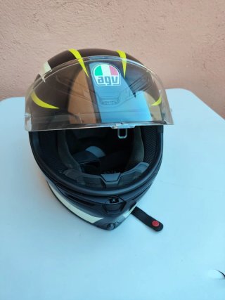 Casco integral moto AGV