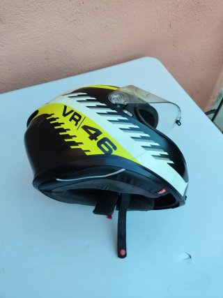 Casco integral moto AGV