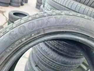 215 55 R18 99V M+S Goodyear -1 neumático +90%