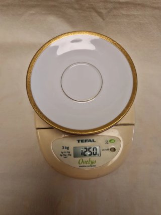 Seis platos de postre de porcelana alemana