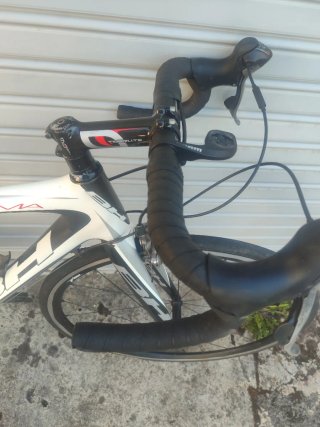 BH Prisma Carbono Talla 48