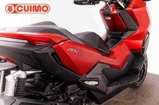 HONDA ADV 350
