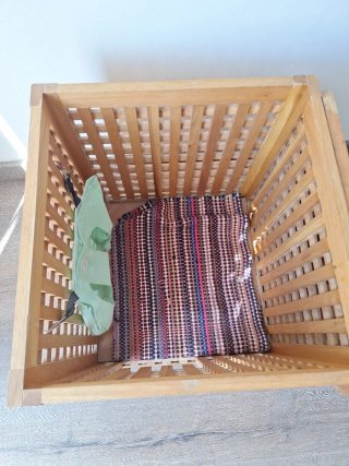Mesa auxiliar HOL IKEA 50x50 cm