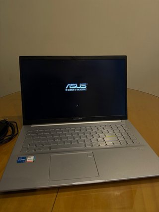 ASUS VivoBook X513 Argento