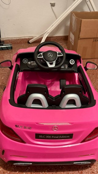 Coche Eléctrico Infantil Rosa  Solo se ha usado 4,