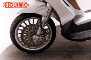PIAGGIO BEVERLY 300 S IE