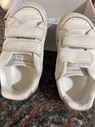 Zapatillas niña Conguitos blancas con purpurina