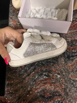 Zapatillas niña Conguitos blancas con purpurina